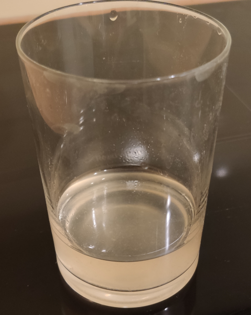 Płyn uzyskany na koniec zlewania wody z owoców