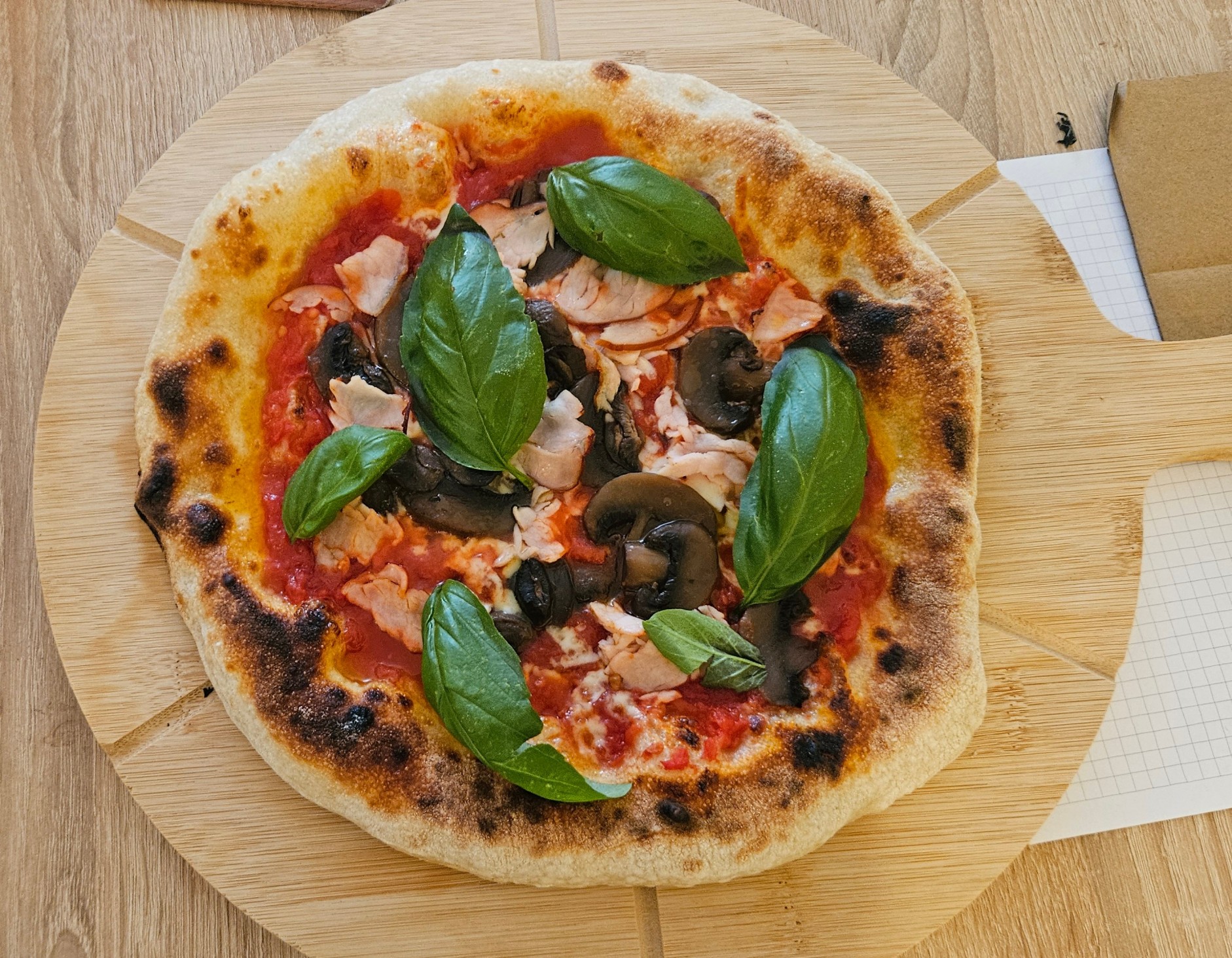 Testowa pizza z piecyka elektrycznego